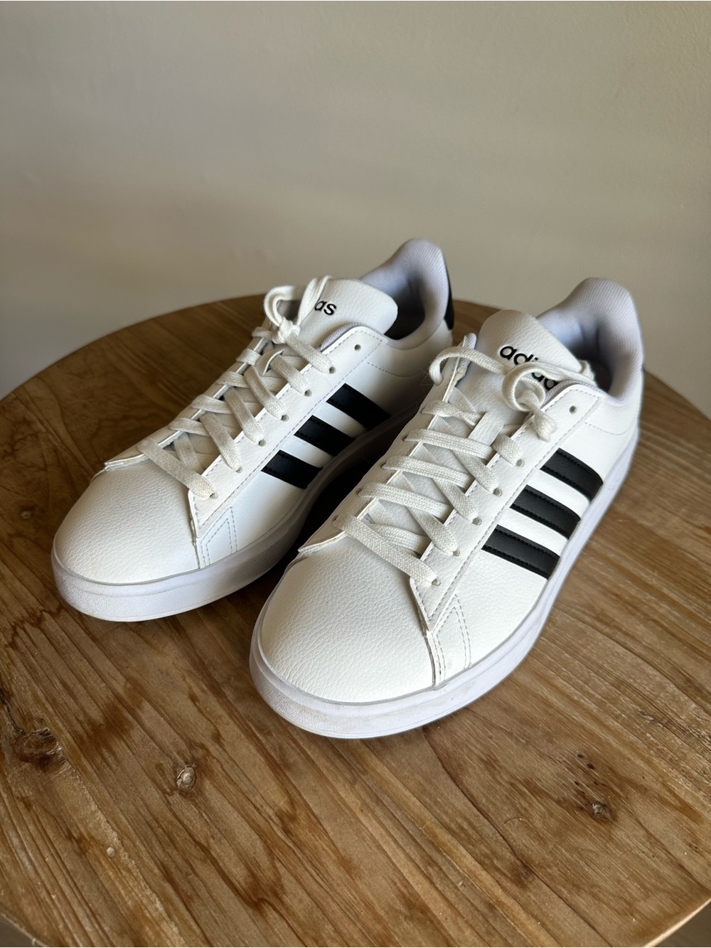 Adidas Grand Court 2.0 - White/Black